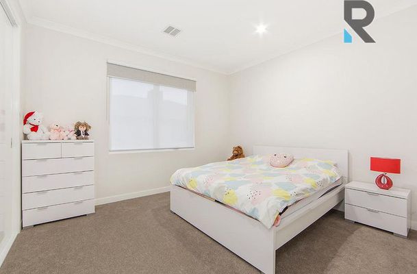 4 Kea Place, Greenvale