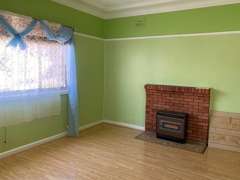 201 Moorefields Road, Roselands