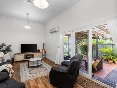 9 The Avenue, Seymour