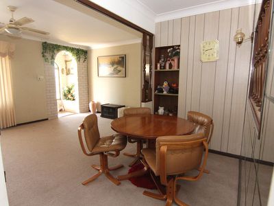 2 De Lore Crescent, Tuncurry