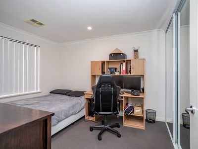 30 Brabourne Street, Maddington