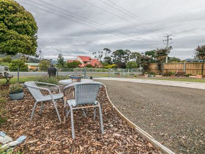 6684 Channel Highway, Deep Bay