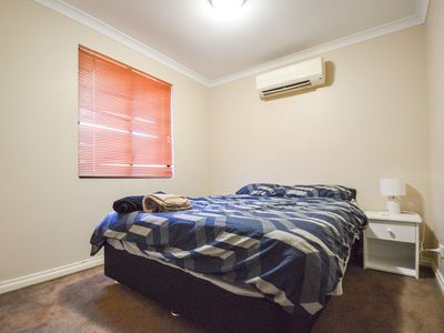 3 / 4 Reynolds Place, South Hedland