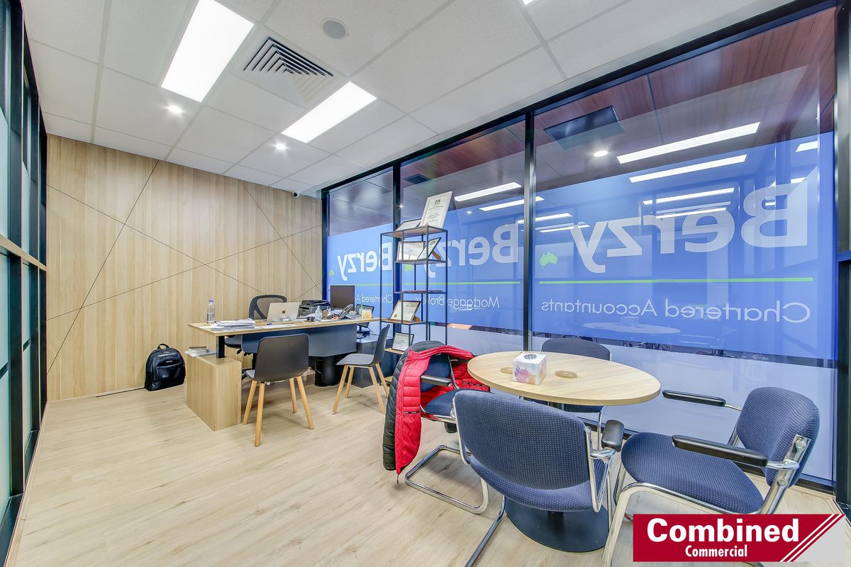 2204 / 31 Lasso Road, Gregory Hills