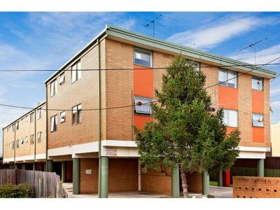 8 / 17 Lambert Street, Richmond
