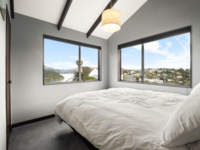 1 Magnetic Street, Port Chalmers