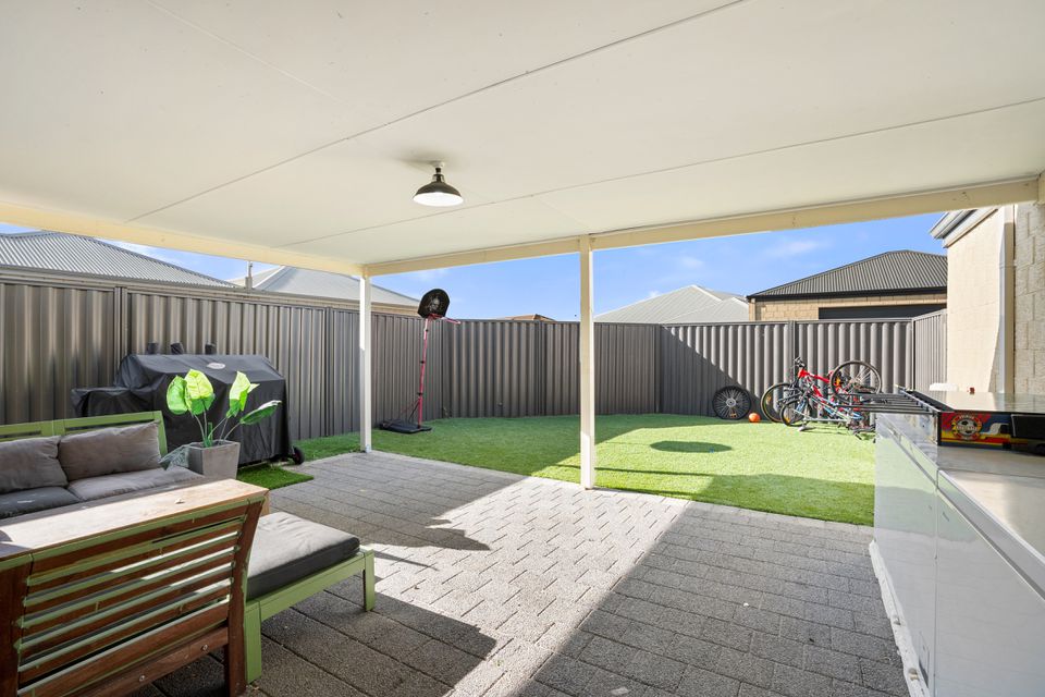 25 Norseman Approach, Baldivis