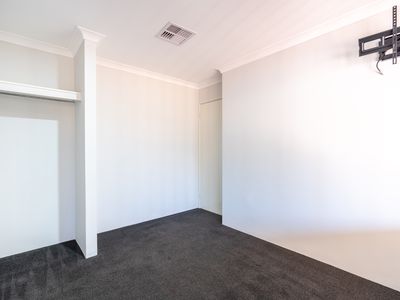 27 Impressions Way, Singleton