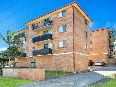 12 / 6 Eyre Place, Warrawong
