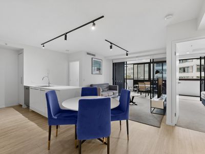 2003 / 9 Edmondstone Street, South Brisbane