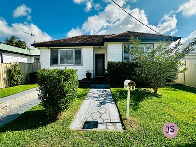 20 Eighth Street, Adamstown