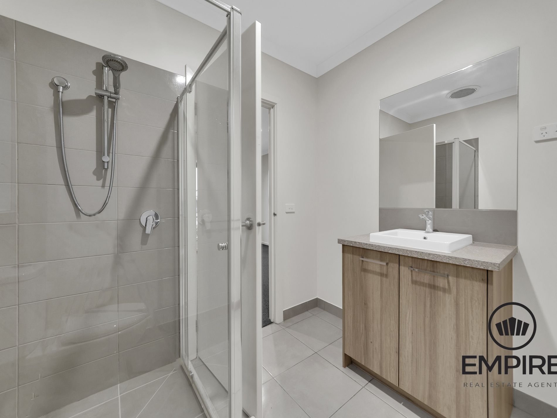 24 Sikes Rd, Clyde North