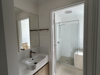 2A Kylie Street, Wembley Downs
