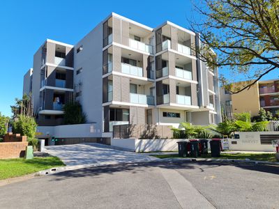 305 / 9 Harvey Place, Toongabbie