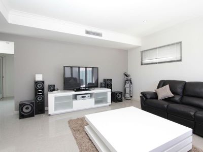 Unit 13 / 9 Oconnor Close, North Coogee