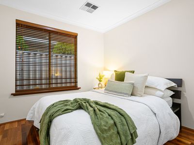 89 Aitken Drive, Winthrop