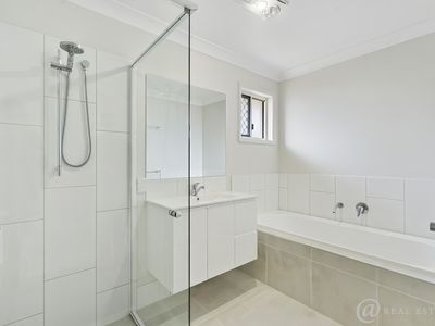 5 Burlington Street , Lammermoor