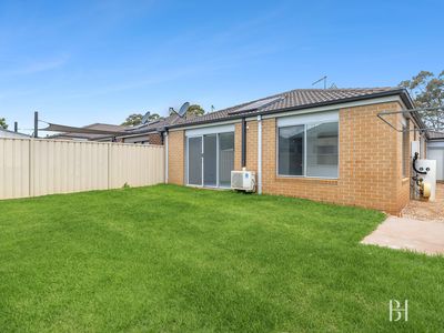 30 Royal Parade, Kilmore