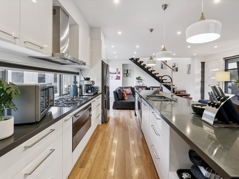 9A SEVES STREET, Altona