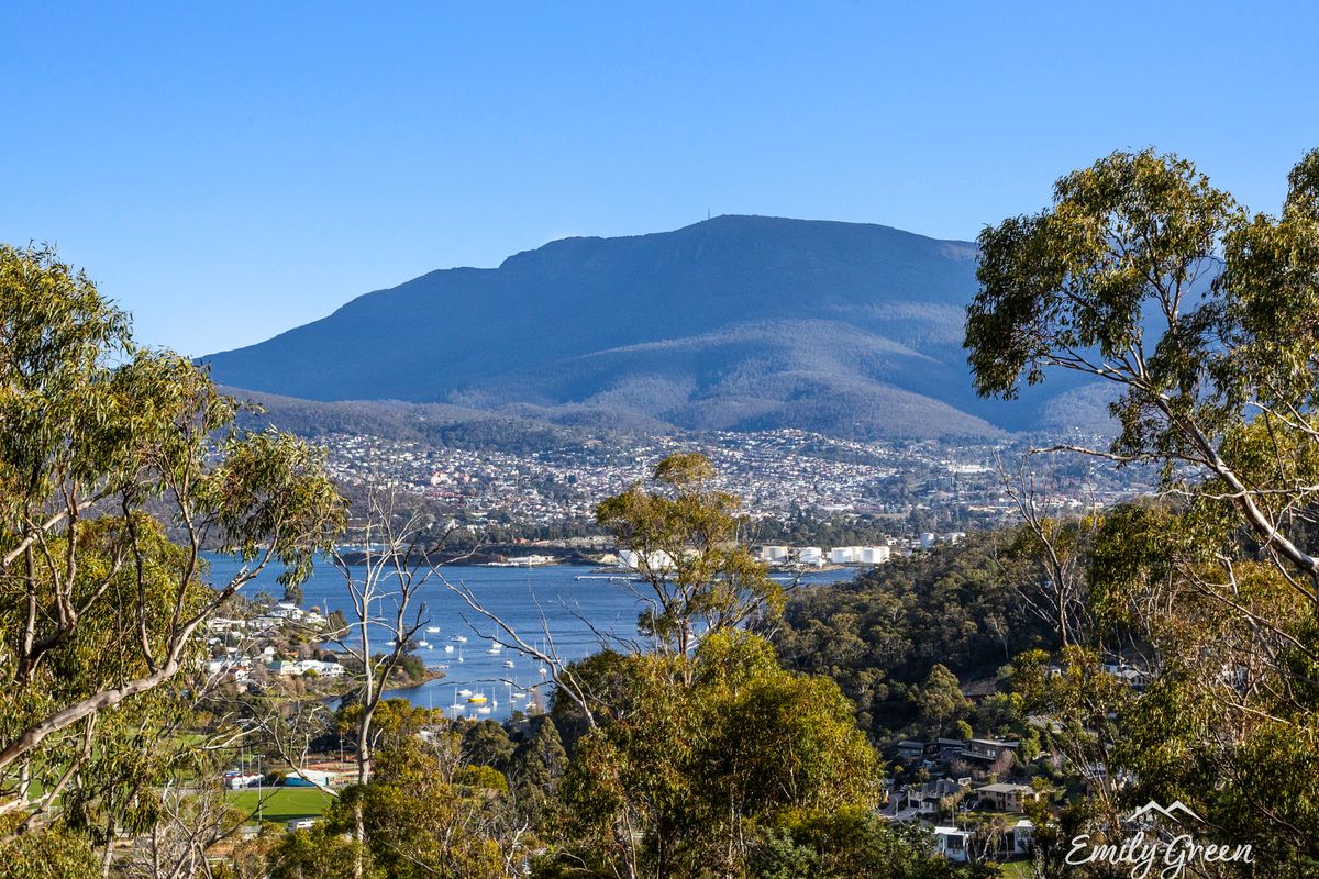 18 Florelyn Terrace, Geilston Bay