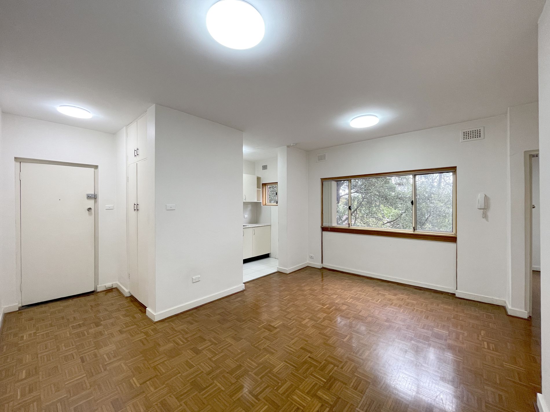 10 / 5A Frances Street, Randwick