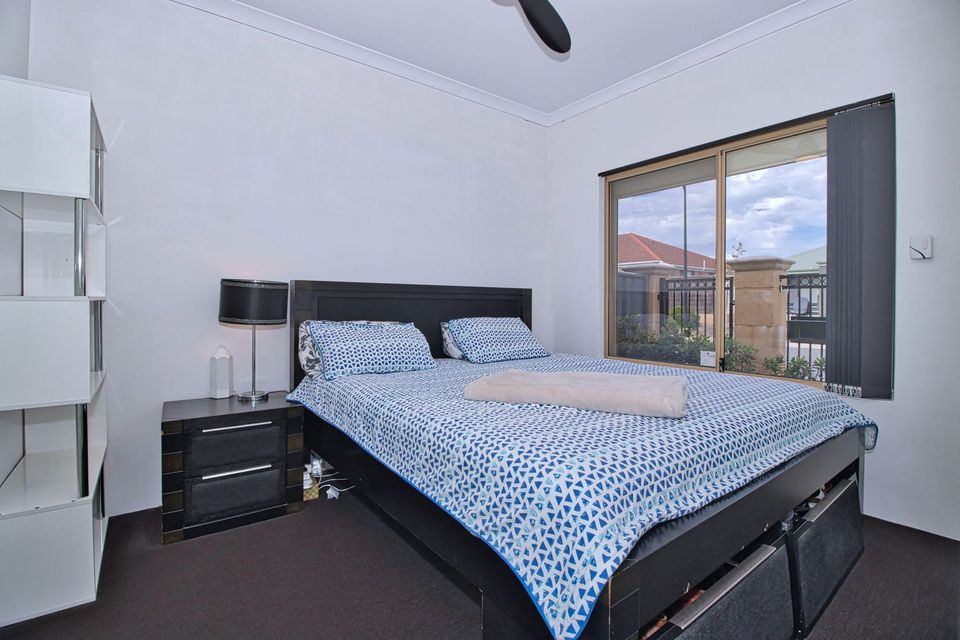 92 Bristlebird Approach , Baldivis