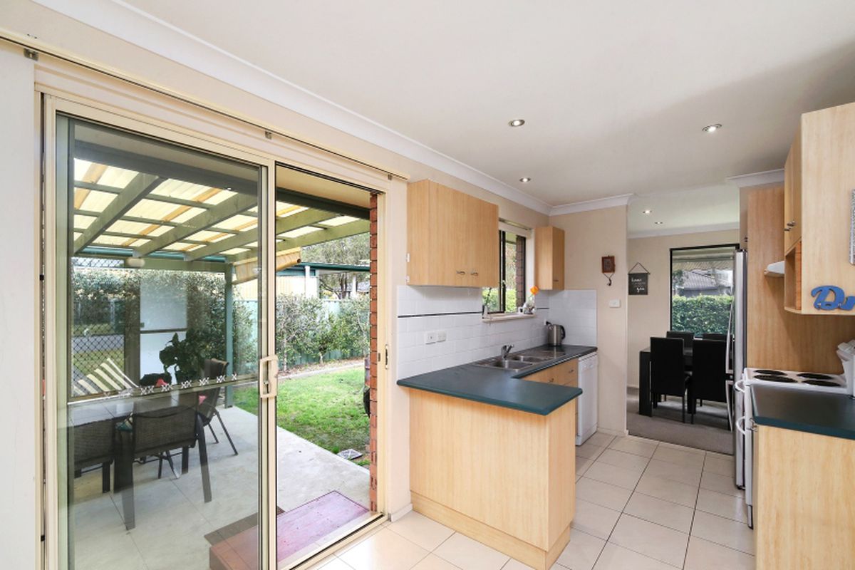 12 Gurra Close, West Gosford
