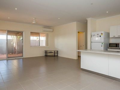 12 Threadfin Loop, South Hedland