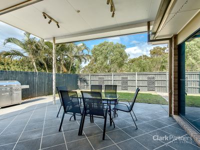 29 Hume Circuit, Warner