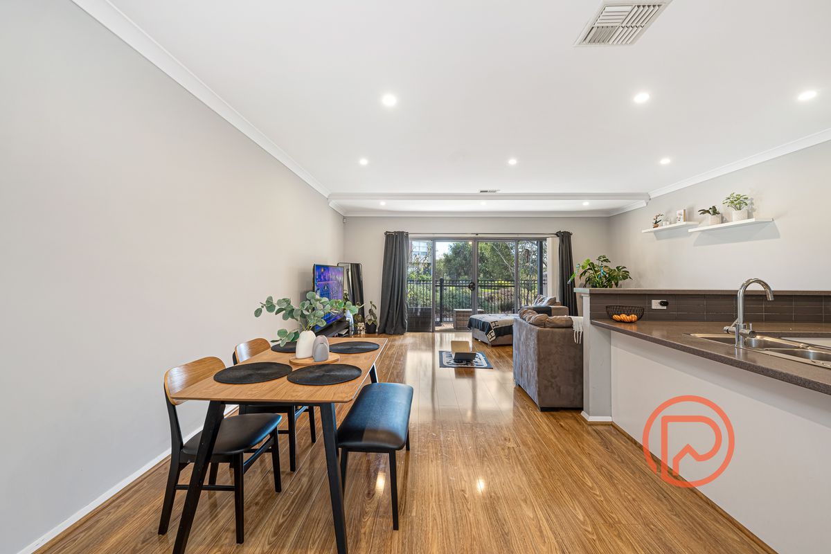 62 Hindmarsh Circuit, Mawson Lakes