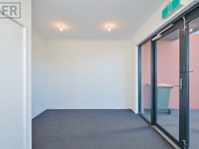 3 / 7 Baling Street, Cockburn Central