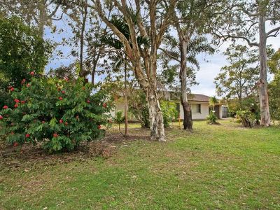 2 Pine Avenue, Tewantin