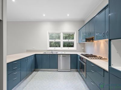 3 Gladys Avenue, Frenchs Forest