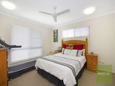 69 Hillock Crescent, Bushland Beach