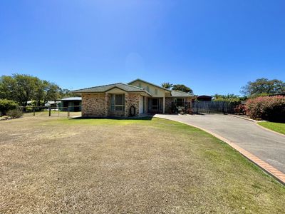 18 Orchid Avenue, Urangan