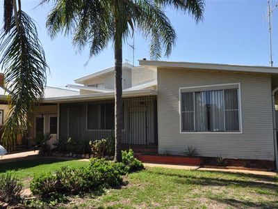25 Facey Street, Forbes
