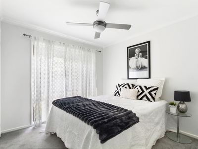 1 / 117 Pearson Street, Sale