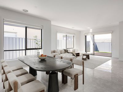 3 Falconer Court, Clyde North