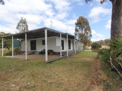 92 Rayma Road, Moormbool West