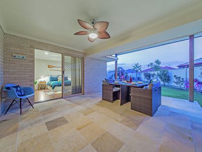 8 Venn Court, Wynnum West
