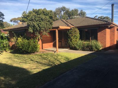 16 Carrington Ave, Seaford