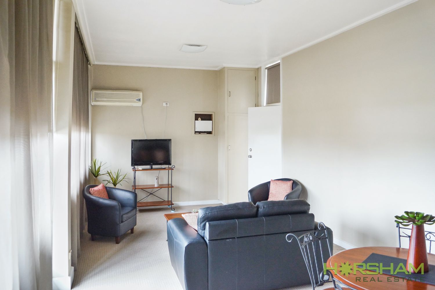 1 / 157 Baillie Street, Horsham