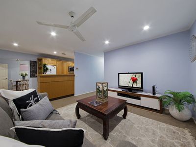 104 Carrara, Mount Gravatt East