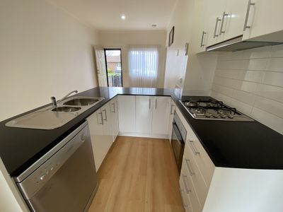 7 / 2-6 Kelly Street, Werribee