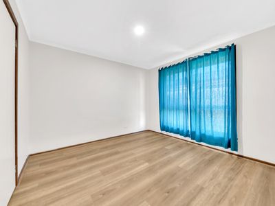 1 / 24 Oriole Drive, Werribee