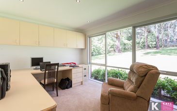 129 Beaconsfield Emerald Road, Beaconsfield Upper