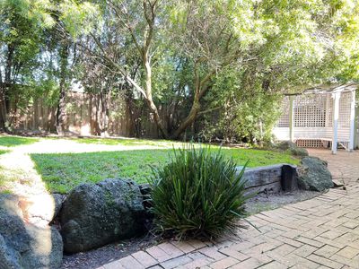72 Catherine Avenue, Mount Waverley