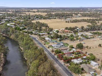 38 River Rd, Murchison