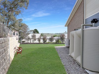 38 / 70 Little River Road, Braidwood