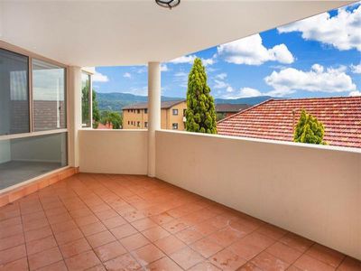 4 / 14-16 Church  St, North Wollongong